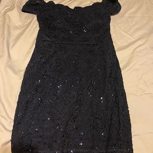 Semi formal Windsor navy blue/sparkle dress. Size 7